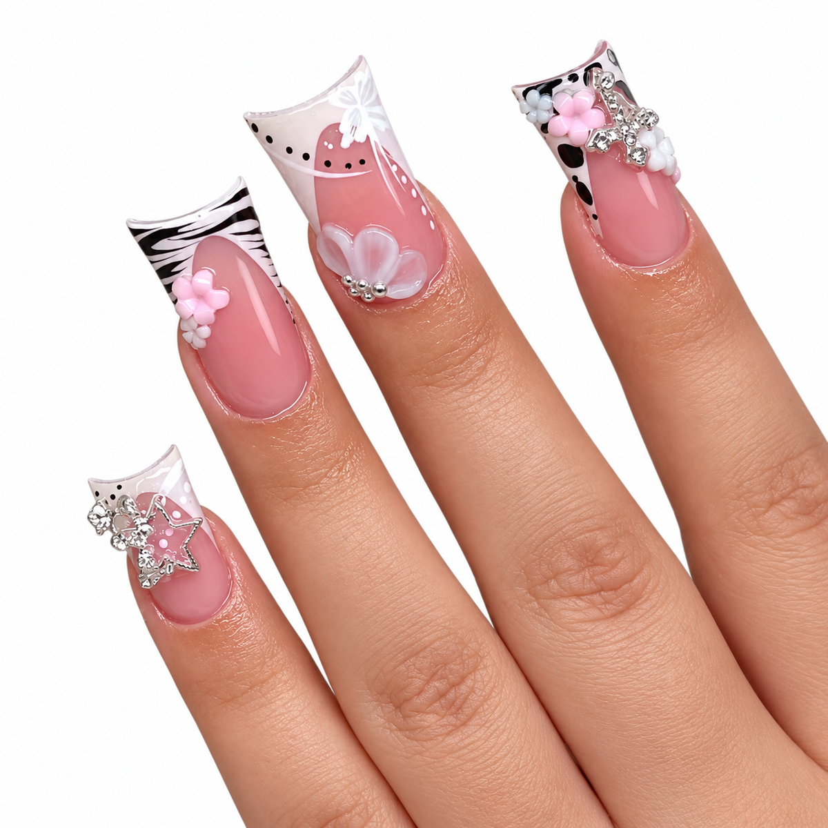 Safari Charms Medium Duckbill Press-On Nails
