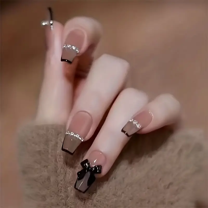 Black Bow Nails