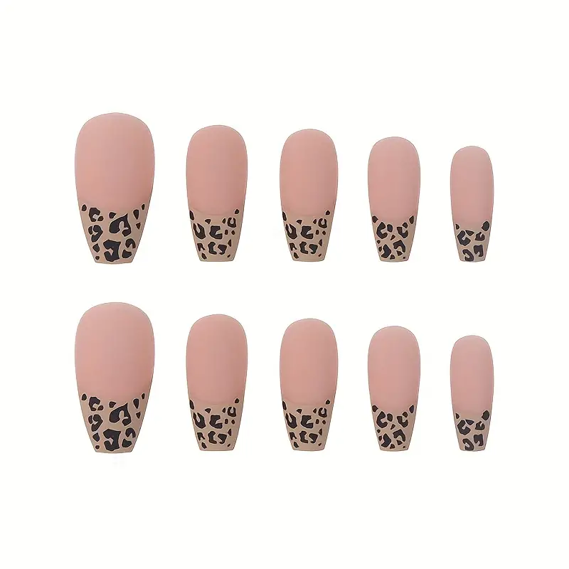 Leopard Print Nails