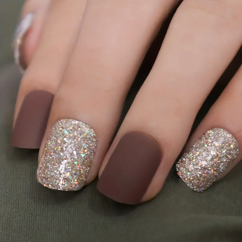 Luxury Glitter Nails